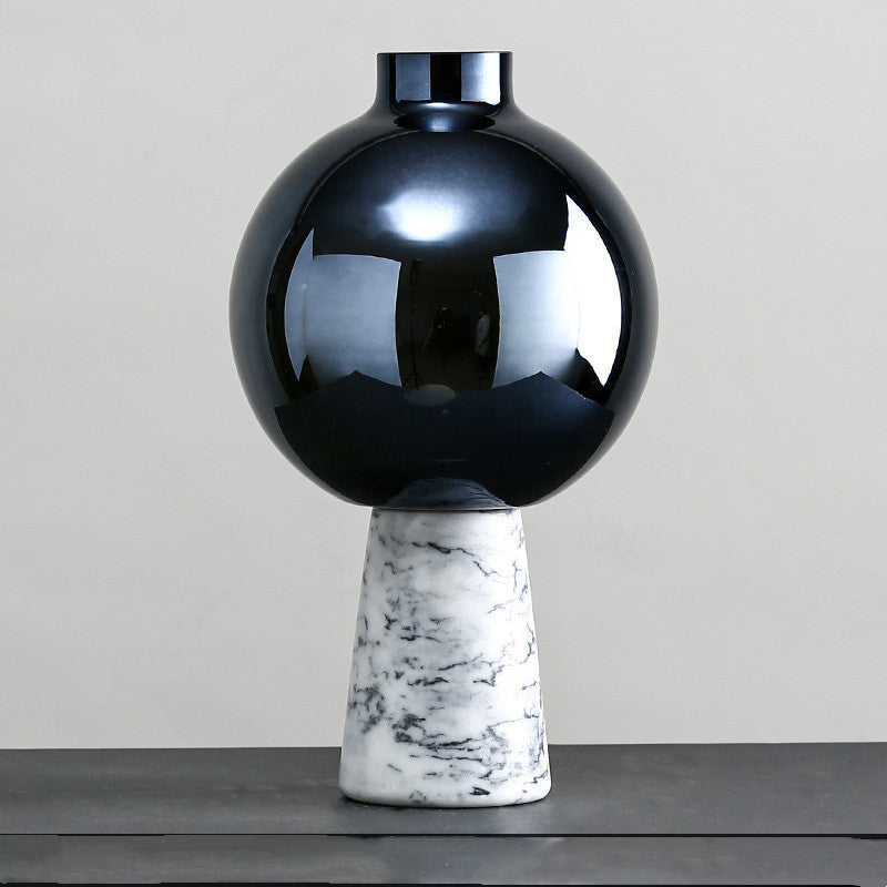 Sophia Polished Vase
